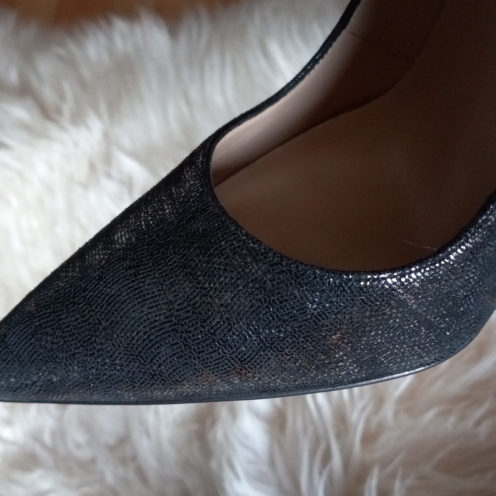 Manolo Blahnik BB Pump sz 37/7 - Picture 8 of 10